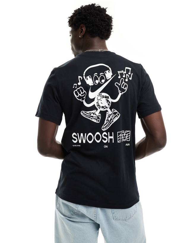 Nike - swoosh fm graphic backprint t-shirt in black