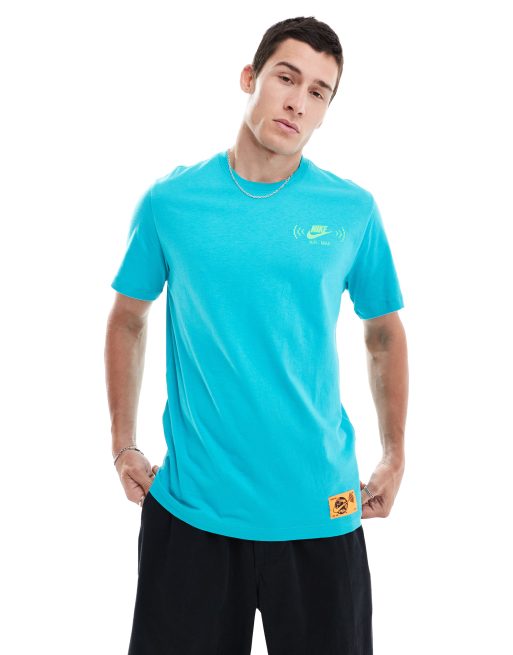 Nike - Swoosh FM - T-shirt blu con grafica del logo sul retro, 2 di 4