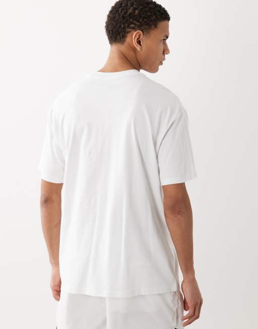 Nike Swoosh graphic T-shirt in white, 5 of 5
