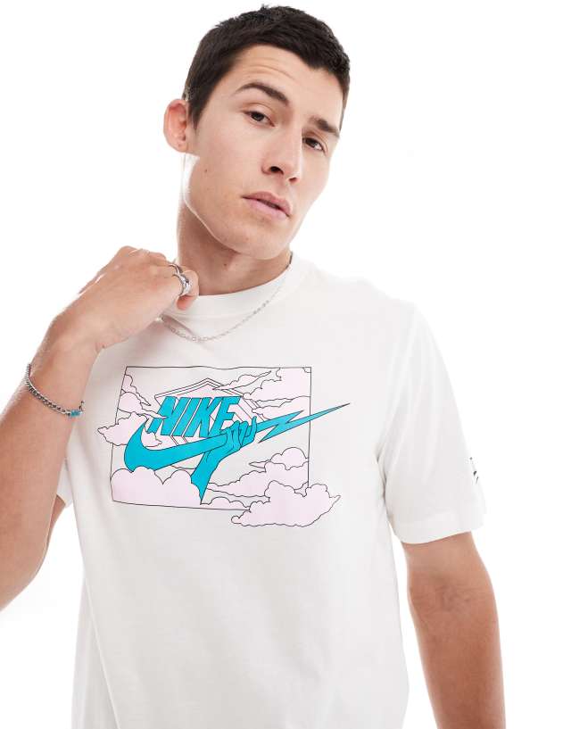 Nike - swoosh lightning graphic t-shirt in sail