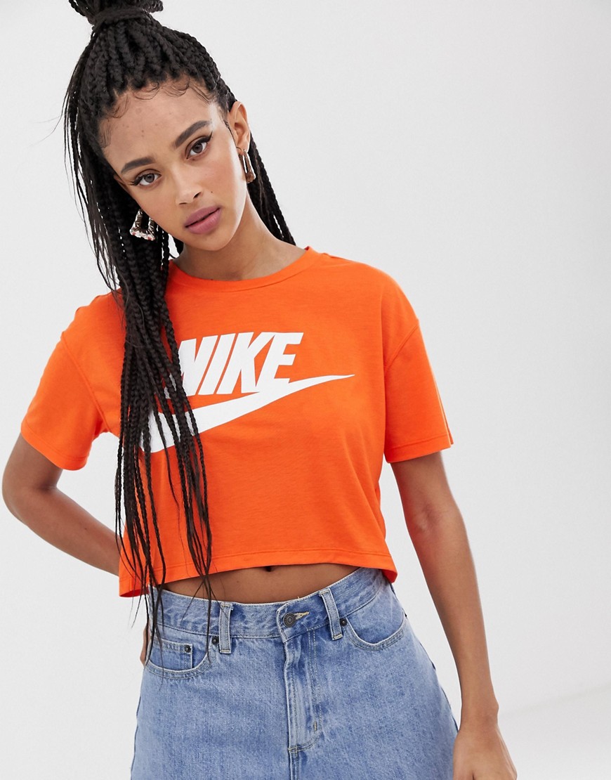 Nike Swoosh Logo T-Shirt In Orange