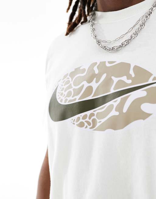 Nike Swoosh logo t-shirt in white, 2 of 4