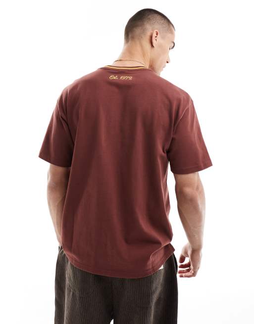 トップス 00s NIKE swoosh logo border tee Nike Swoosh overlay logo T-shirt in black | ASOS