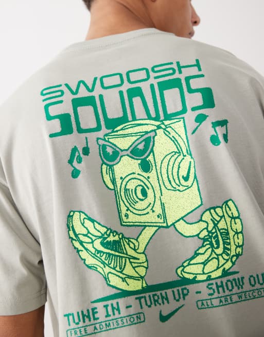Nike - Swoosh Sounds - T-shirt met print op de achterkant in groen , 3 van 5