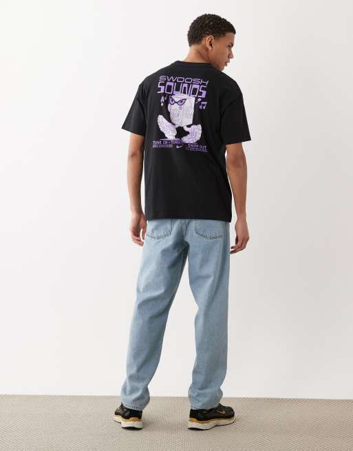 Nike - Swoosh Sounds - T-shirt nera con stampa sul retro, 2 di 5