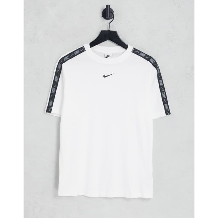 Black nike t shop shirt with white tick