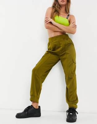 nike swoosh utility pocket joggers