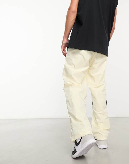 Nike white hot sale trousers