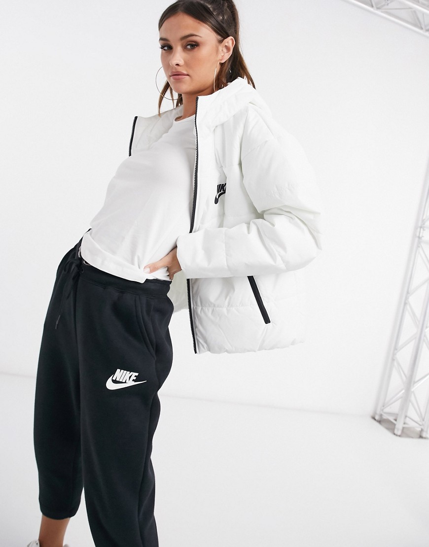 NIKE SYNTHETIC-FILL HOODED PUFFER JACKET IN WHITE-BLACK,CZ1466-100