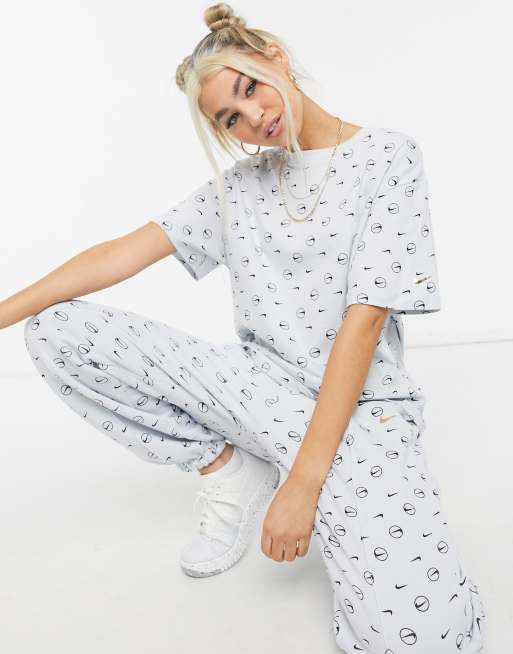 Nike – Szary dres z nadrukiem logo na całej powierzchni, 4 z 4
