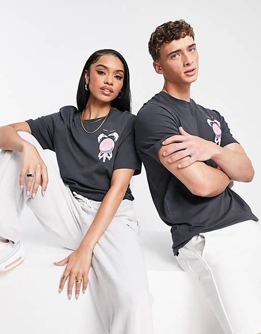 Nike – Szary T-shirt unisex z mistyczną grafika na plecach