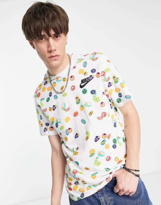 Nike - T-shirt à imprimé autocollant de fruits Certified Fresh sur l'ensemble - Blanc, 3 de 4
