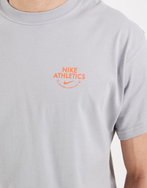 Nike - T-shirt à imprimé palmier au dos - Gris, 5 de 5
