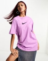 Nike - T-shirt coupe boyfriend style universitaire - Blanc