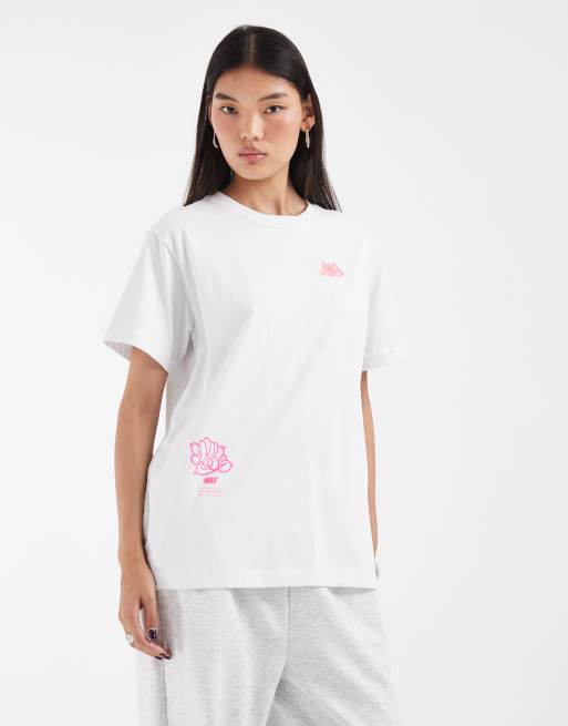 Nike t-shirt coupe boyfriend classique avec imprimé graphique au dos en blanc, 4 de 4