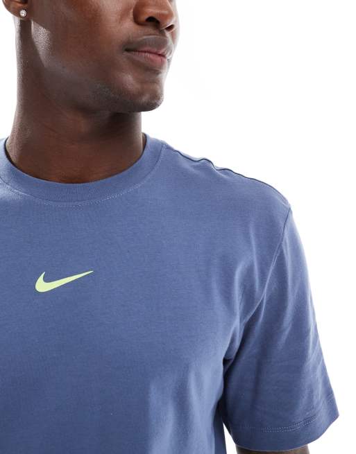 Nike t-shirt in blue, 3 of 4
