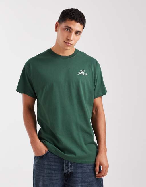 Nike – T-Shirt in Grün mit Grafikprint auf dem Rücken, 3 von 5
