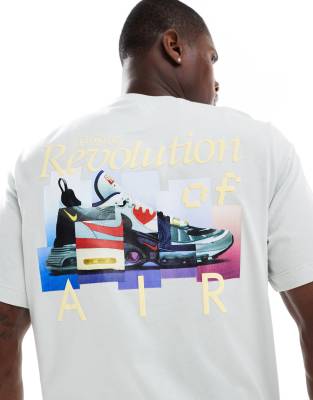 Nike T-shirt In Gray