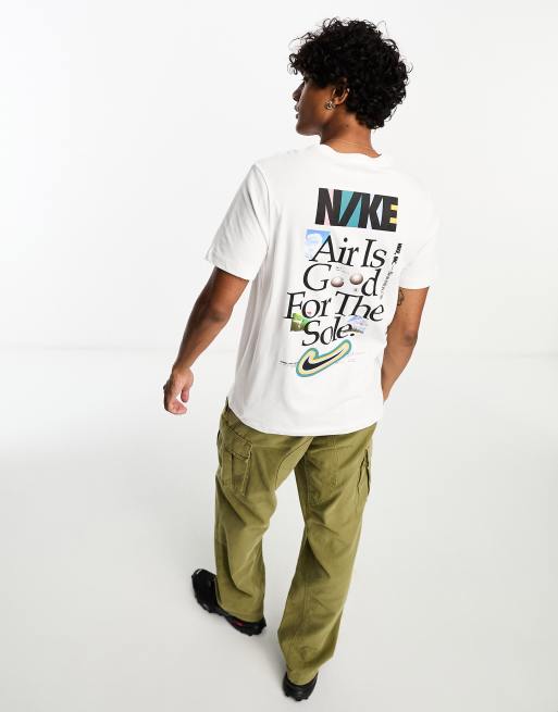 Nike – T-Shirt in Weiß mit „Air Is Good For The Sole“-Print