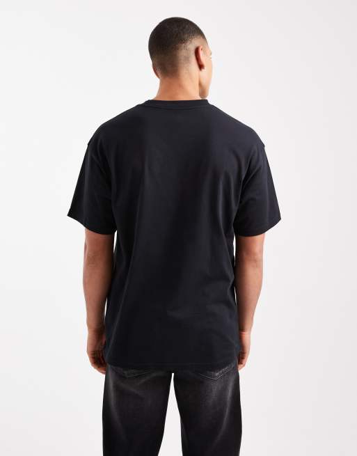 Nike - T-shirt met grafisch swoosh-logo in zwart, 3 van 5