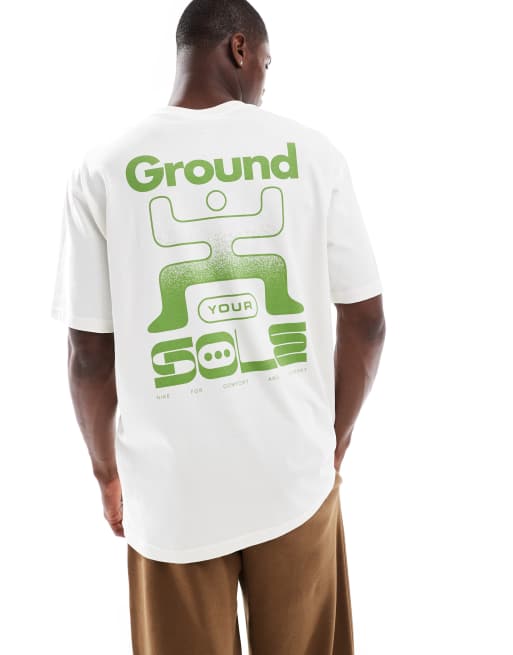 Nike - T-shirt met korte mouwen en grafische print in sail
