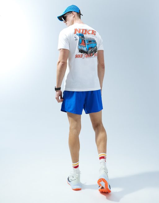 Nike - T-shirt met 'Sole Rally' print op de achterkant in wit