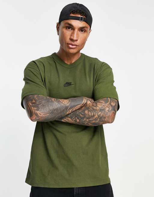 Nike – T-shirt oversize z grubej dzianiny z wyhaftowanym logo w kolorze khaki