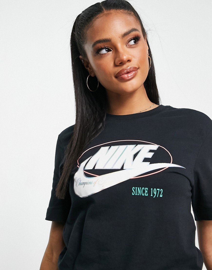 T-shirt unisex nera con stampa college sul retro-Nero - Nike T-shirt donna  - immagine2