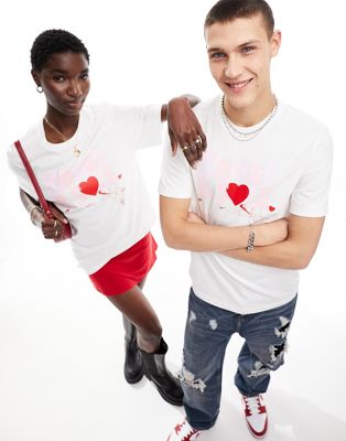 Nike unisex heart and sole graphic t-shirt in white - ASOS Price Checker
