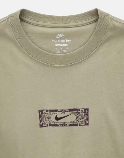 Nike t-shirt with chateau back print in khaki, 8 of 9