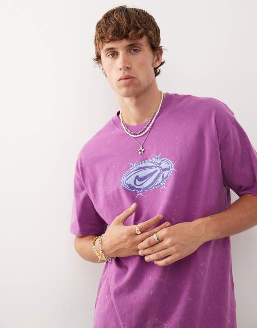 Nike t-shirt with graphic in purple, 4 of 4
