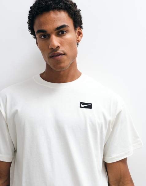Nike T-shirt z okrągłym dekoltem i nadrukiem logo w kolorze białym - view 1