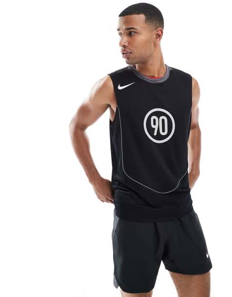 Nike - T90 - Dri-FIT - Mouwloze top in zwart - view 1