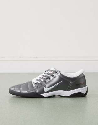 Nike Total 90 In Gray