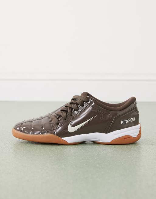 Nike T90 trainers in brown