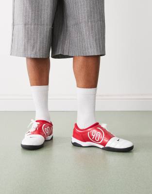 Nike T90 unisex trainers in white and red - view 1