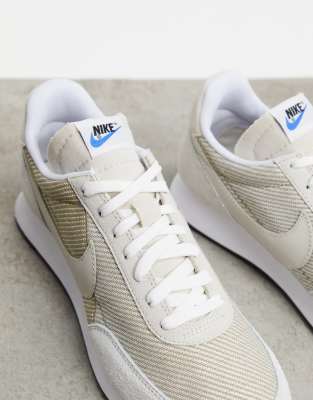 nike tailwind trainers