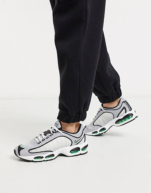 Nike Tailwind IV sneakers in gray | ASOS