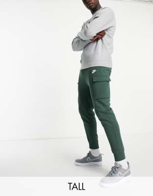 Nike tall cuffed club jogger hot sale