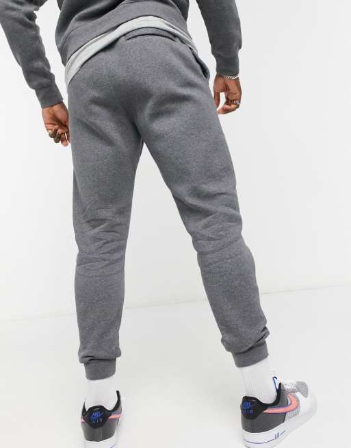 Nike tall club outlet cuffed jogger in grey