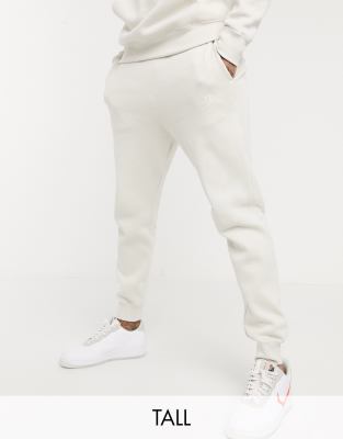 nike tall cuffed club jogger