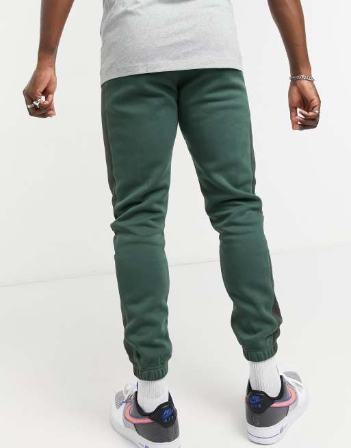 Nike colourblock cuffed 2025 joggers in khaki