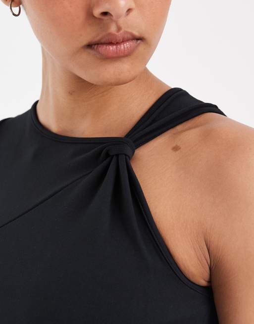 Nike tank with strap detail in black, 3 of 4
