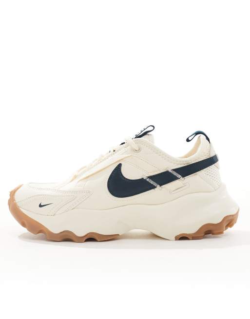 Nike - TC 7900 - Sneakers in gebroken wit, 2 van 5