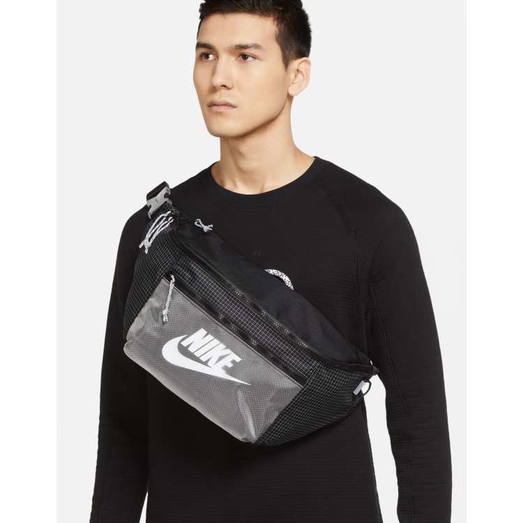 Colorful nike fanny pack hotsell