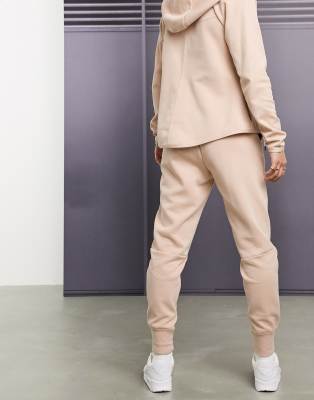 nike beige joggers womens