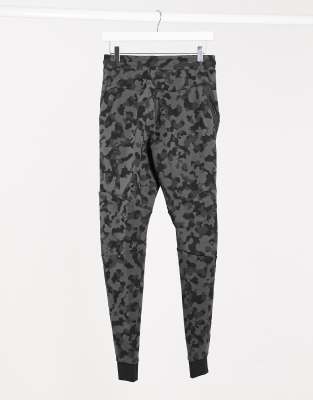 nike tech fleece camo joggers