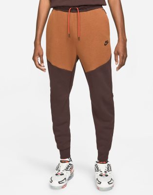 Nike Tech Fleece Color Block Sweatpants In Dark Brown/tan | ModeSens