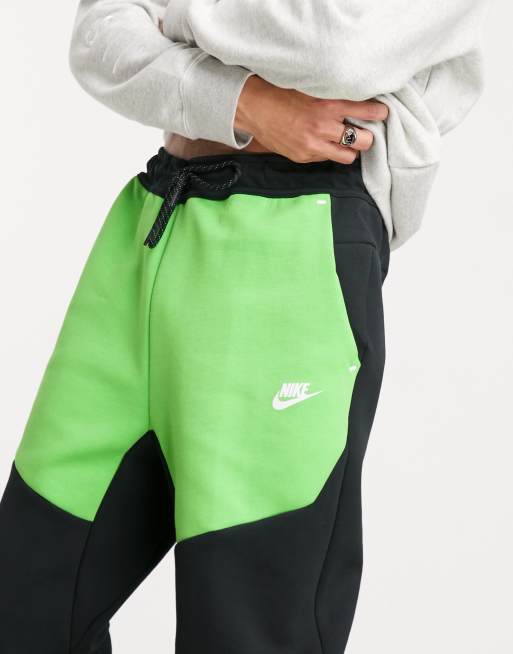 Green and 2025 black sweatpants