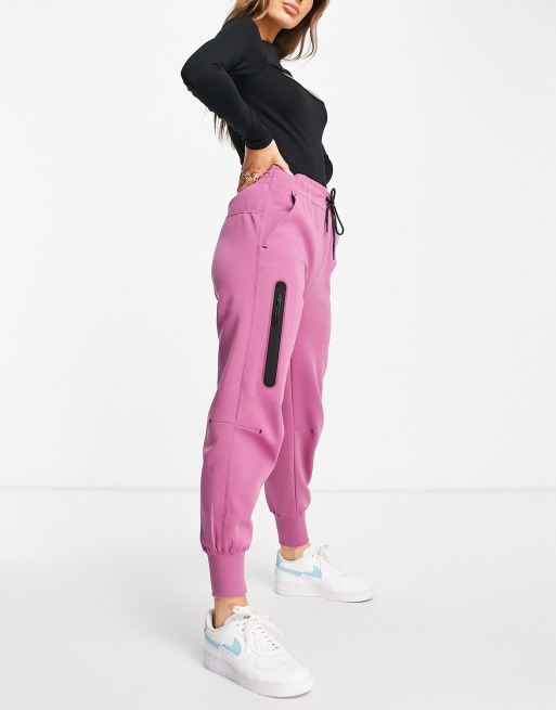 tech fleece cuffed
